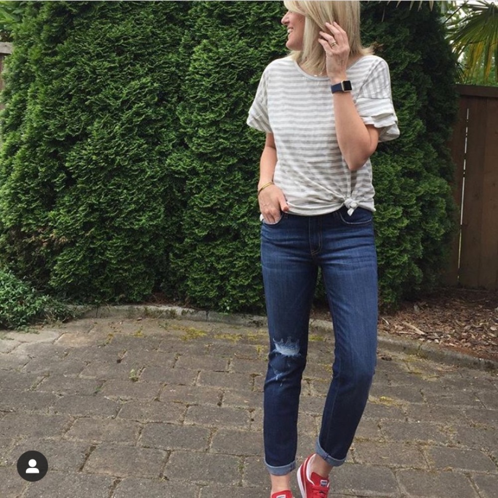 Ruffle sleeve striped tee